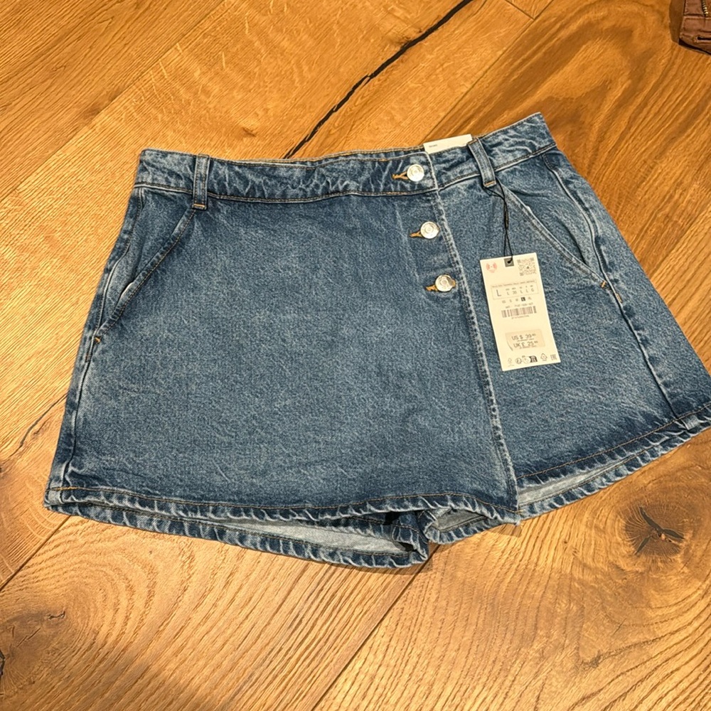 NWT Zara Denim Skort